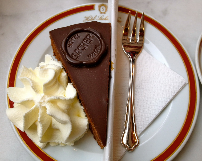 Sacher Torte ของ Café Sacher