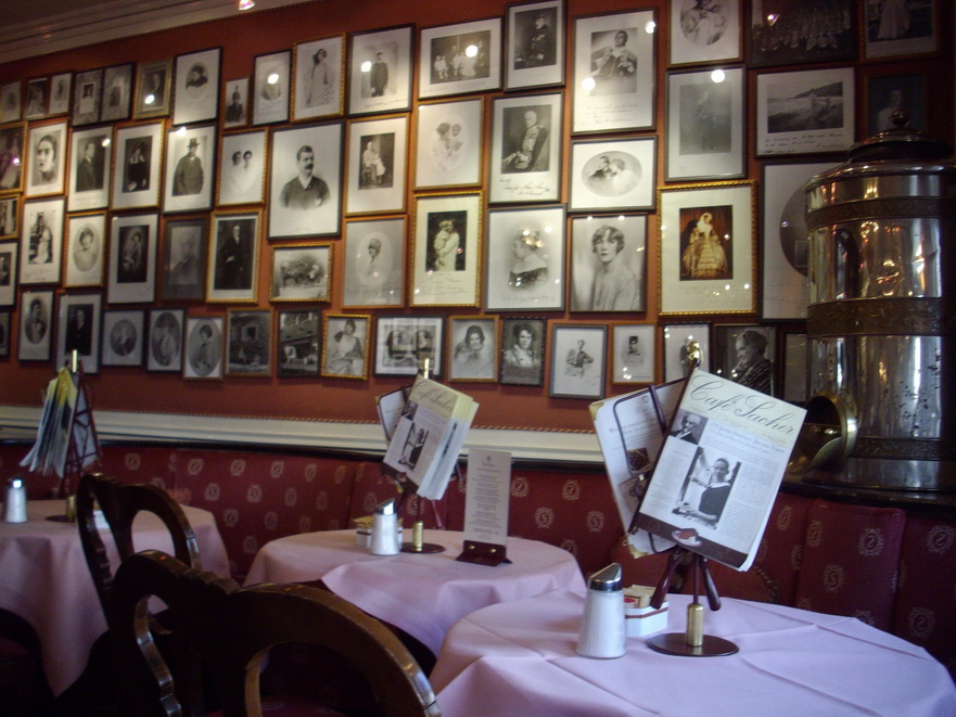 มุมหนึ่งใน Café Sacher